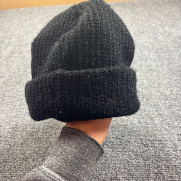 THE NORTH FACE Mens Black Knit Brimmed Beanie Winter Cap One Size fits most - Picture 4 of 10